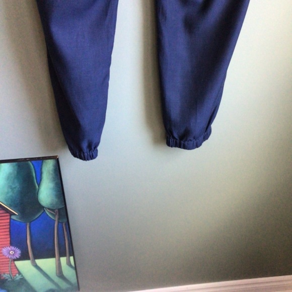 Aritzia Babaton pants deep blue, front slash pockets Sz 8 - Picture 7 of 11